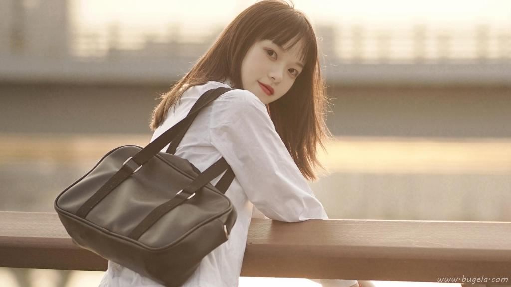 长发女神唯美迷人图片