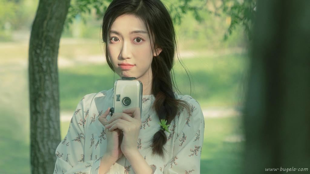 森系清新美女迷人图片