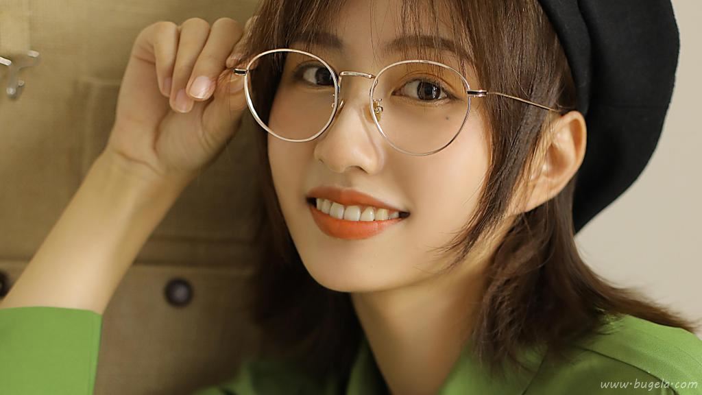 文艺范漂亮美女图片
