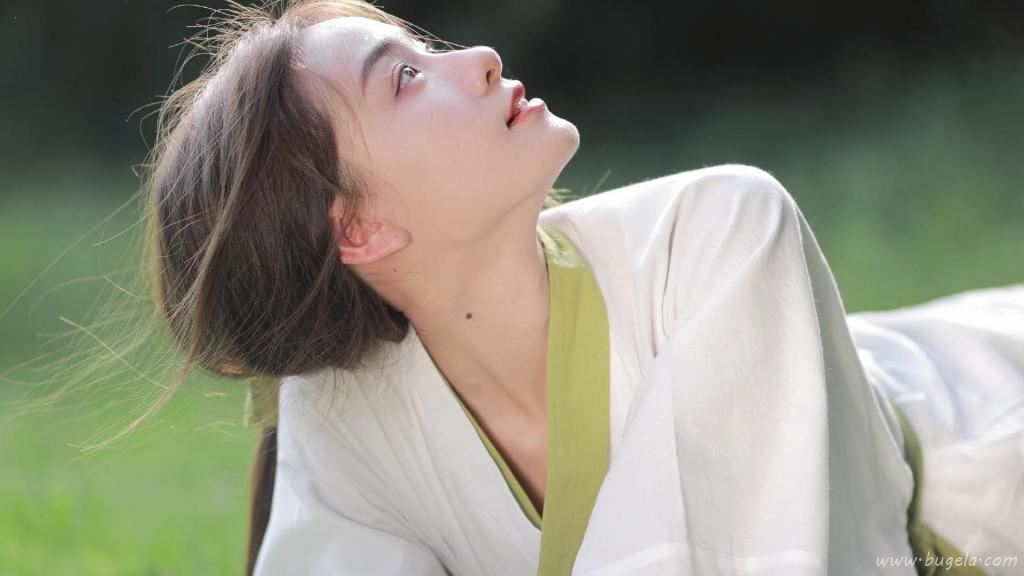 非常之美的小姐姐图片