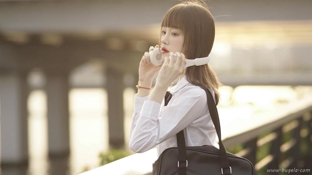 长发女神唯美迷人图片