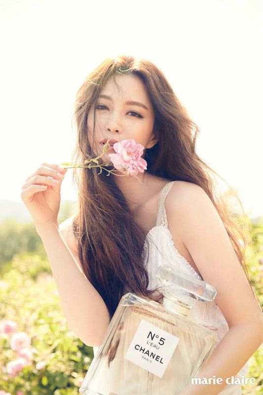 韩艺瑟温柔优雅写真图片