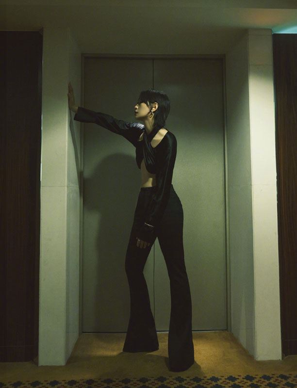 周笔畅冷艳性感写真图片