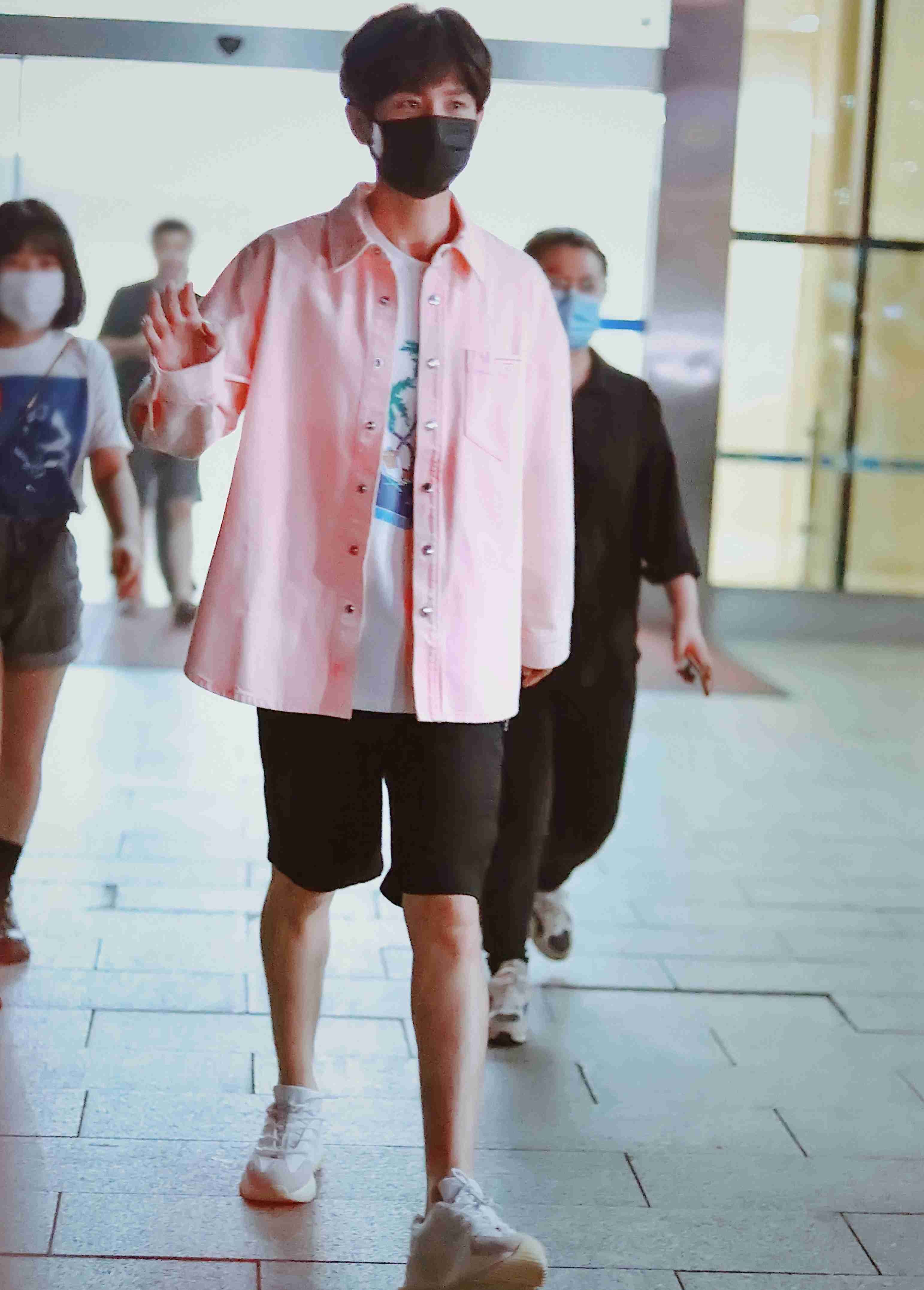 成毅快本彩排图片