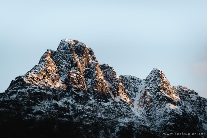 漂亮的雪山图片大全