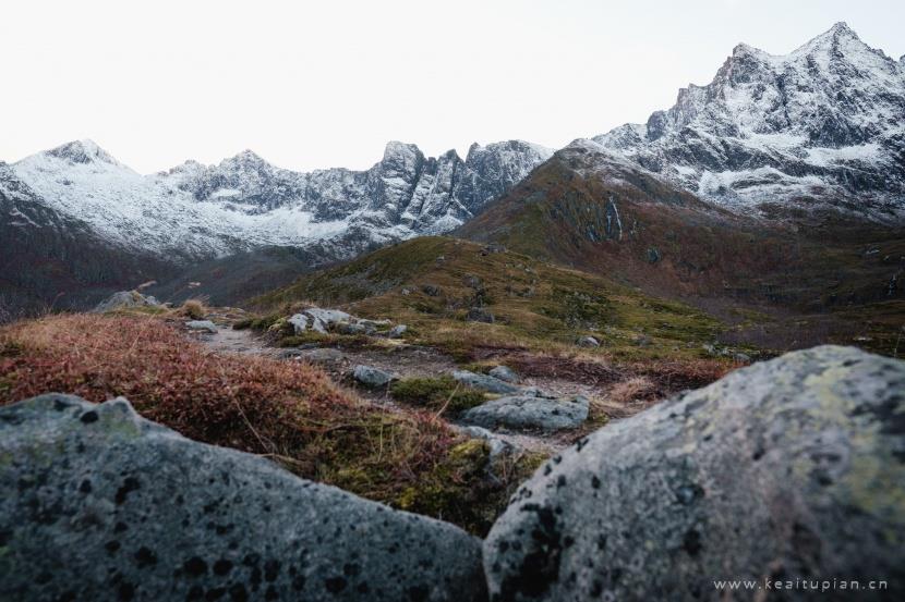 漂亮的雪山图片大全