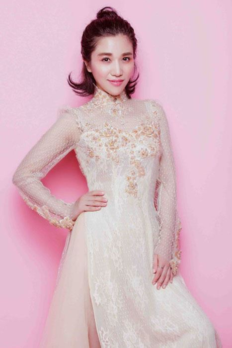 歌手胡杨林甜美浪漫写真图片