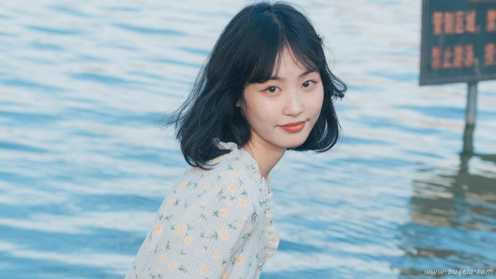 清新港风美女图片