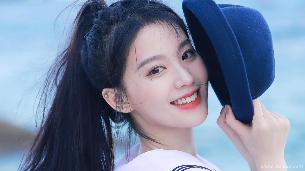 天生丽质清新美女图片