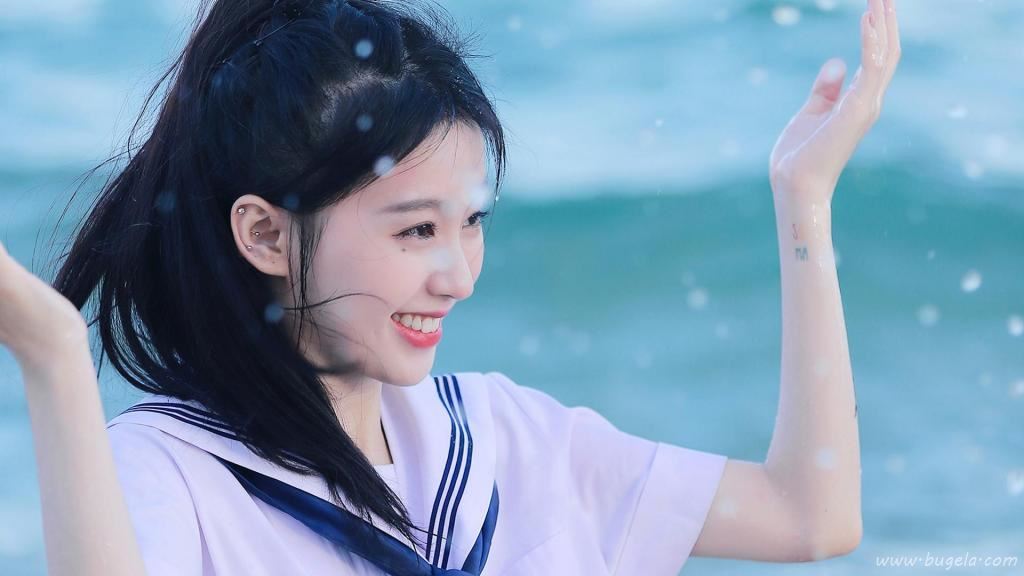 天生丽质清新美女图片