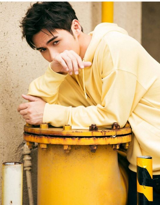 张彬彬阳光帅气写真图片