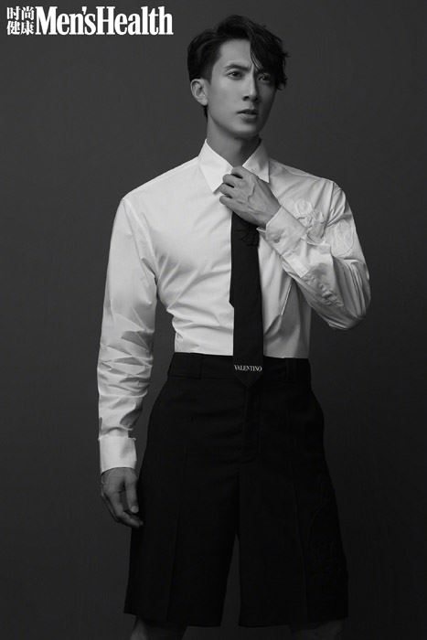 吴尊成熟硬朗写真图片