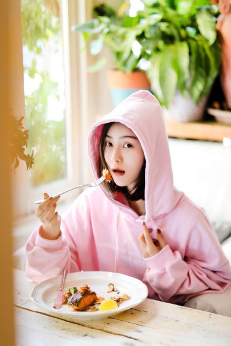 张维娜清新文艺写真图片