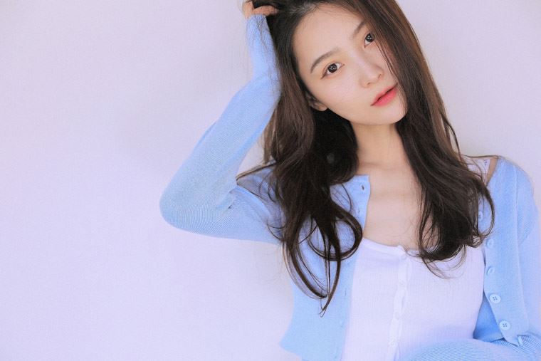 张维娜清纯迷人写真图片