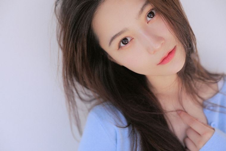张维娜清纯迷人写真图片