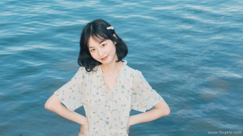 清新港风美女图片