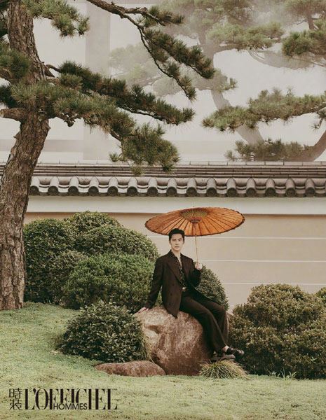 杨洋国风主题时尚杂志高清写真图片