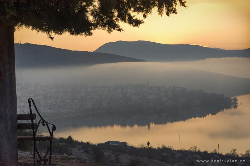 漂亮的风景如画的希腊卡斯托里亚风景图片大全