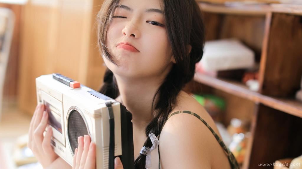 居家美女图片