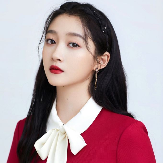 关晓彤ins头像图片