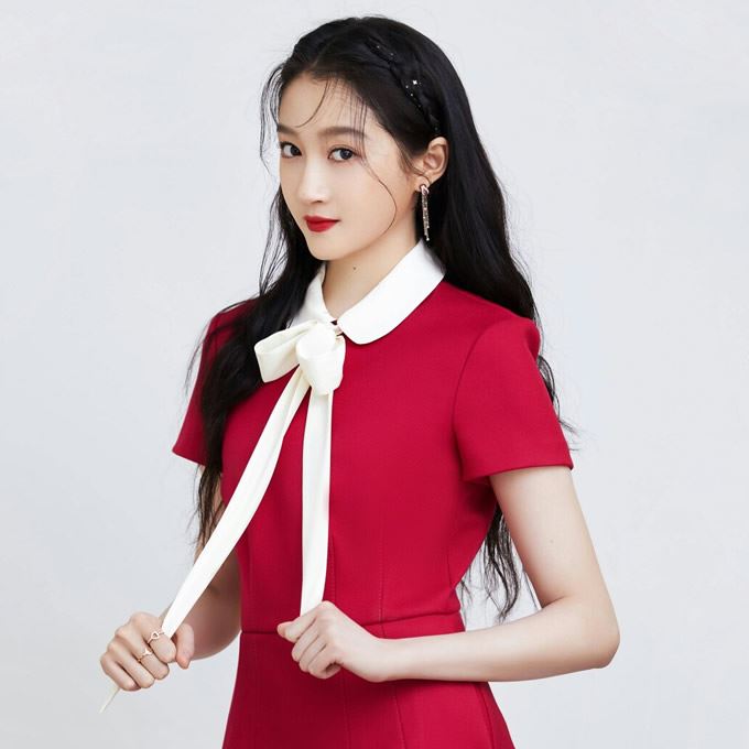 关晓彤ins头像图片