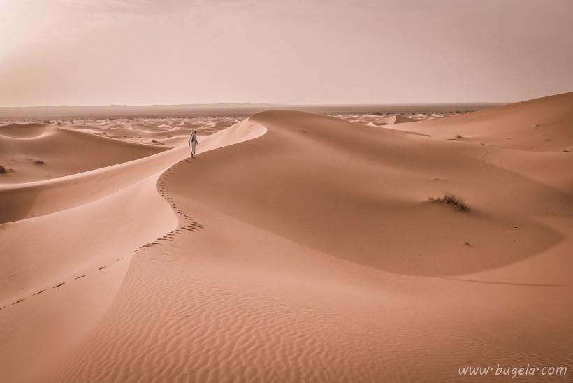 超美无边无际荒凉的沙漠风景图片大全
