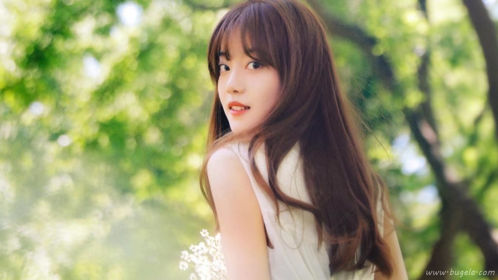 清新美女气质优雅图片