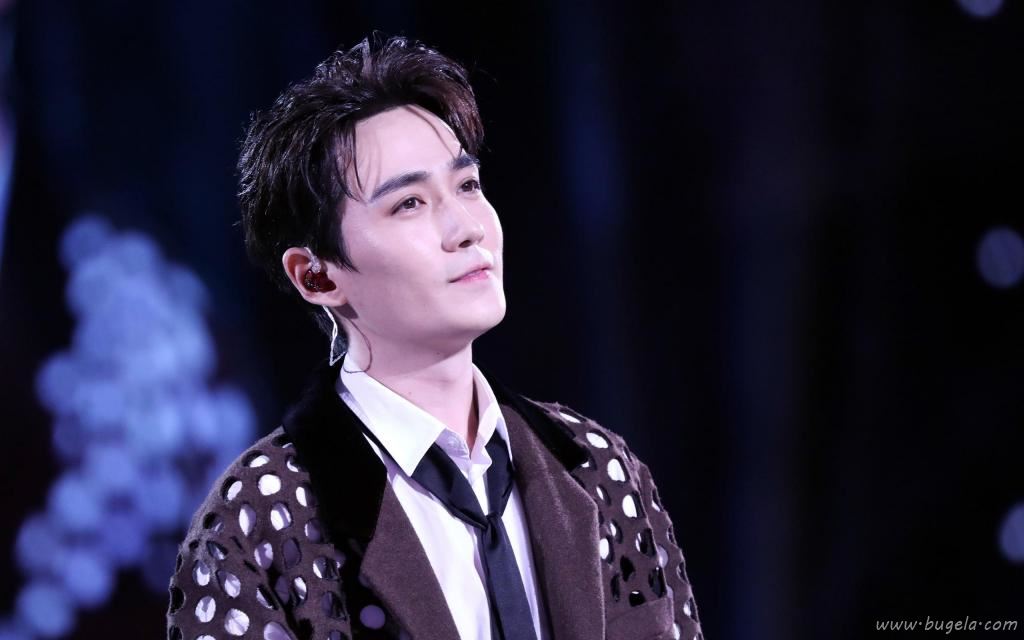 2019百度沸点年度沸点明星朱一龙图片