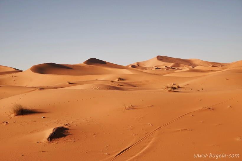 超美无边无际荒凉的沙漠风景图片大全