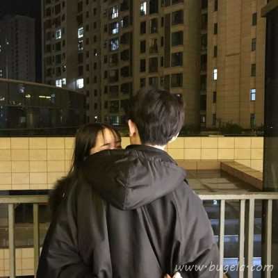一对两张的恋人双人头像图片