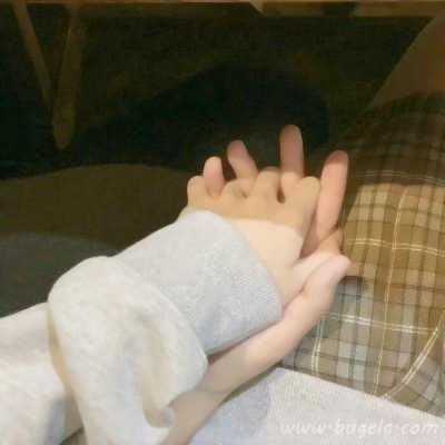 牵手或者背影不露脸的情头头像图片