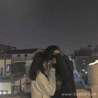 一对两张的恋人双人头像图片