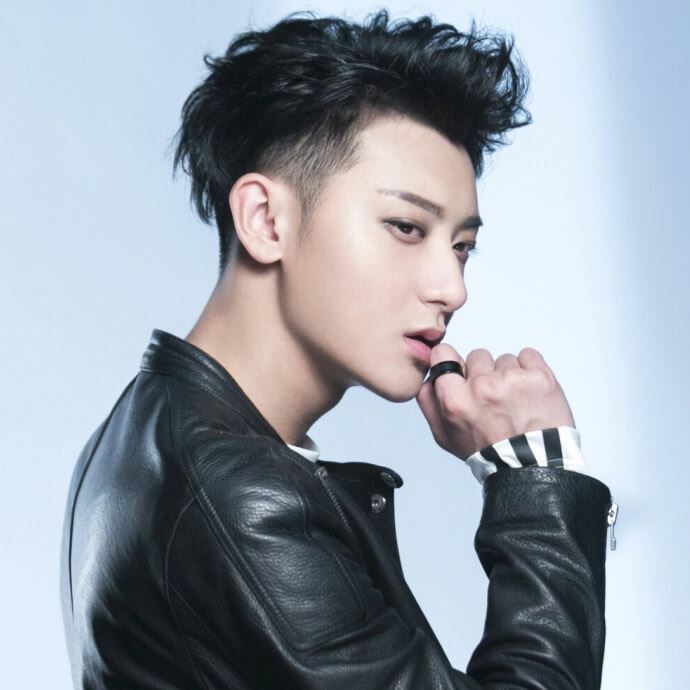 男生头像帅气霸气图片