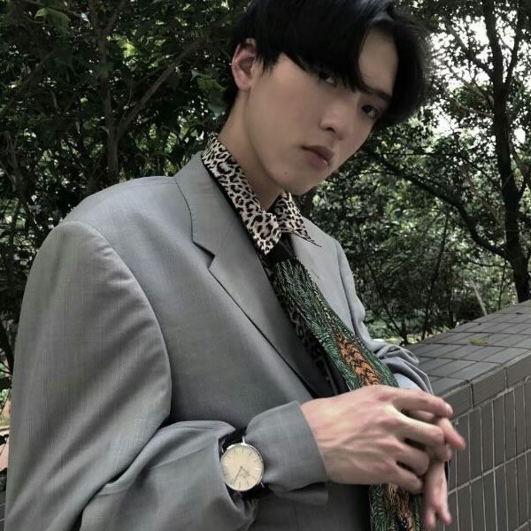 男生头像帅气霸气图片