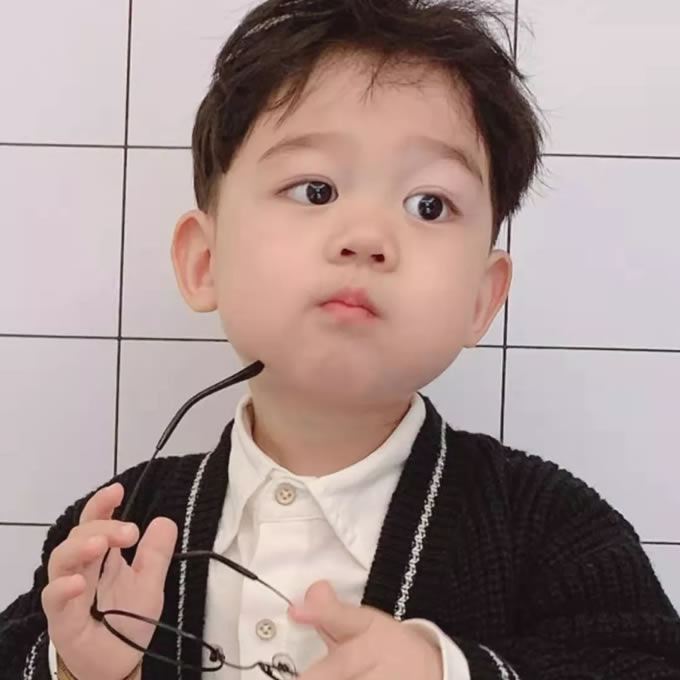 小男孩头像图片