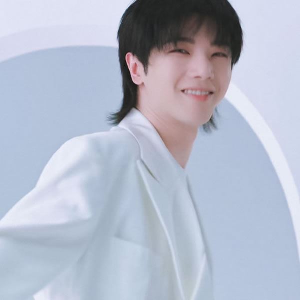 华晨宇头像图片