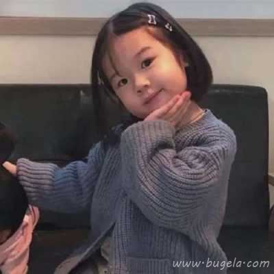 一左一右的情头诙谐可人小众头像图片