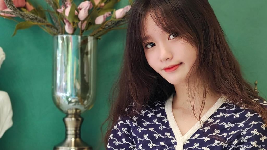 元气养眼美女图片