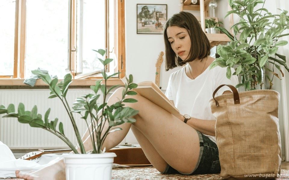 气质美女唯美意境摄影图片壁纸