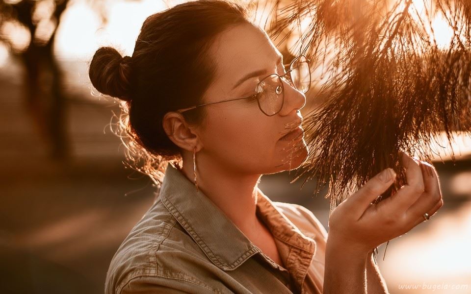 美女治愈系高清图片壁纸