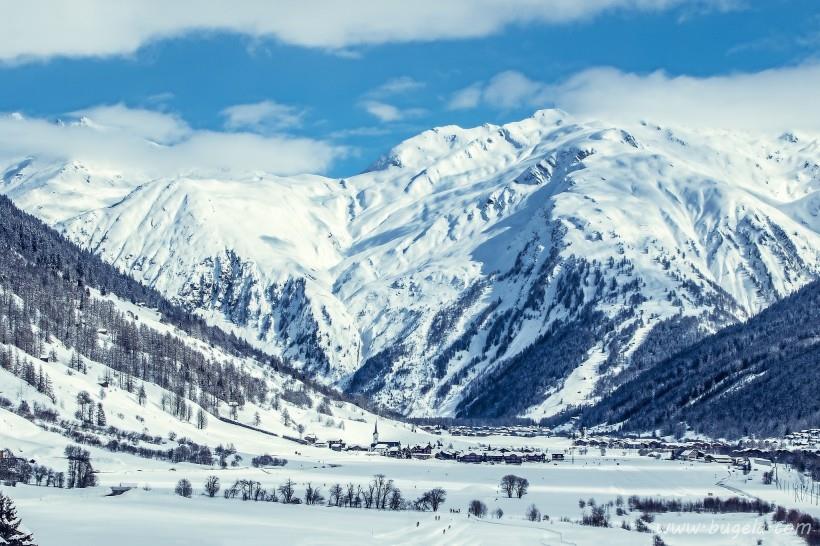 唯美巍峨秀丽的雪山图片大全