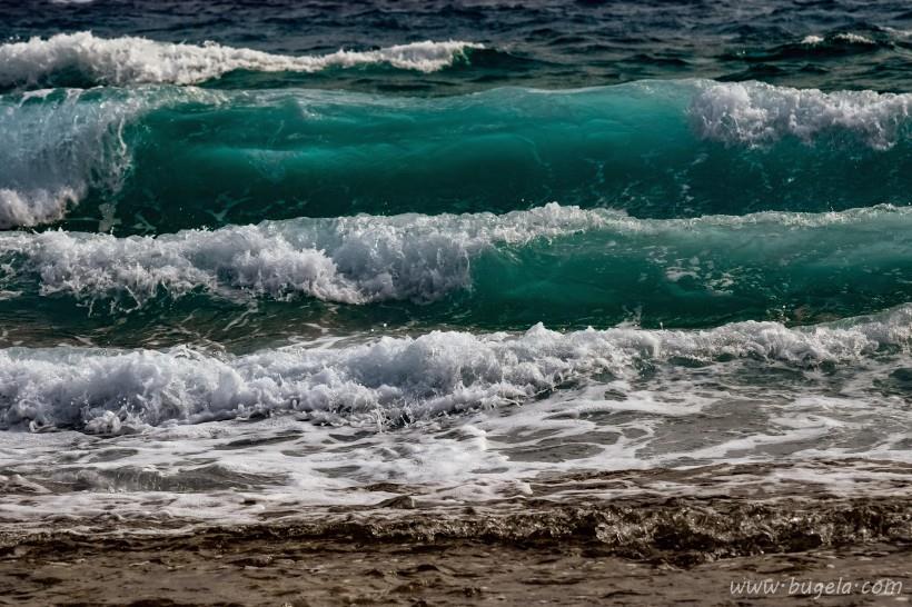 唯美波涛汹涌的海浪风景图片大全