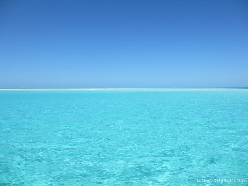 超美风平浪静的海面图片大全