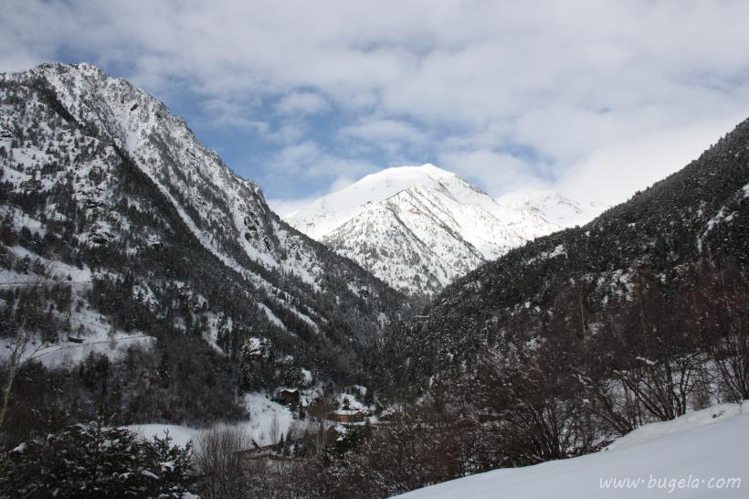 唯美巍峨秀丽的雪山图片大全