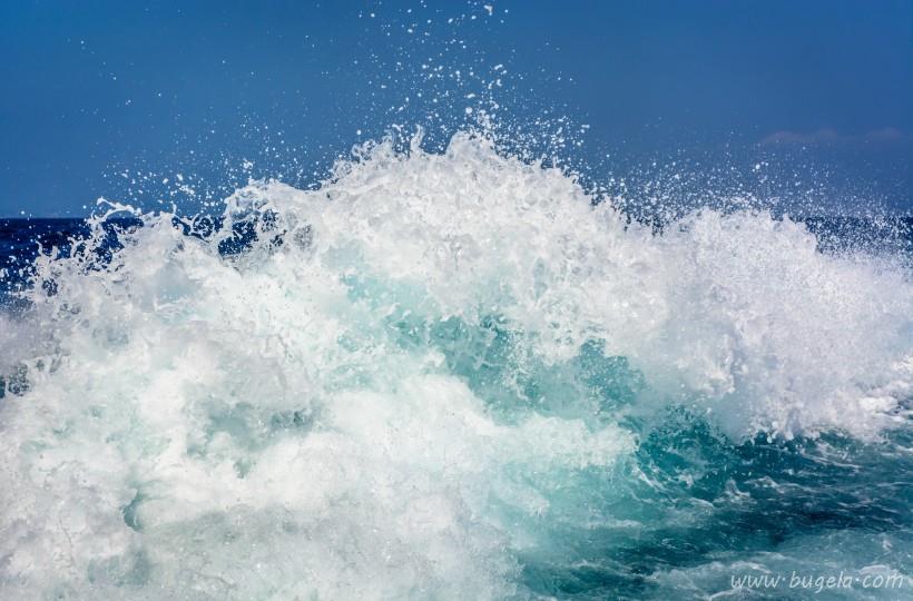 超美翻卷的海浪图片大全