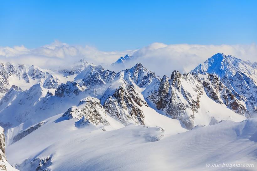 唯美巍峨秀丽的雪山图片大全