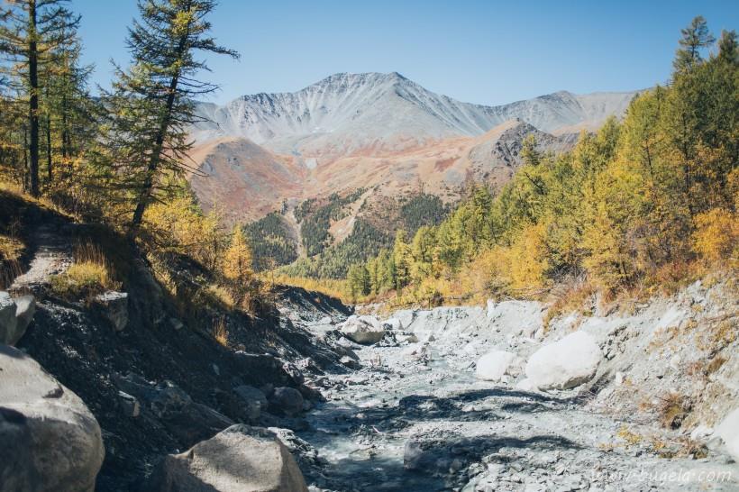 超美险峻的山峰图片大全