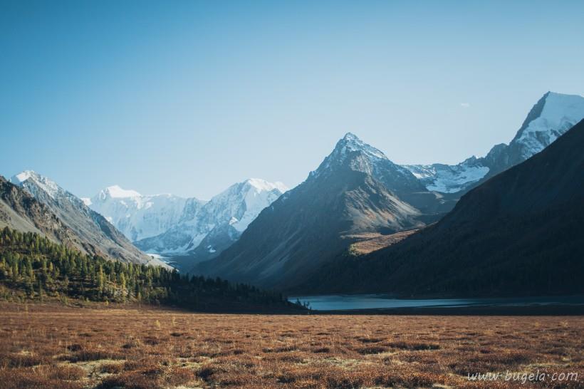 超美险峻的山峰图片大全