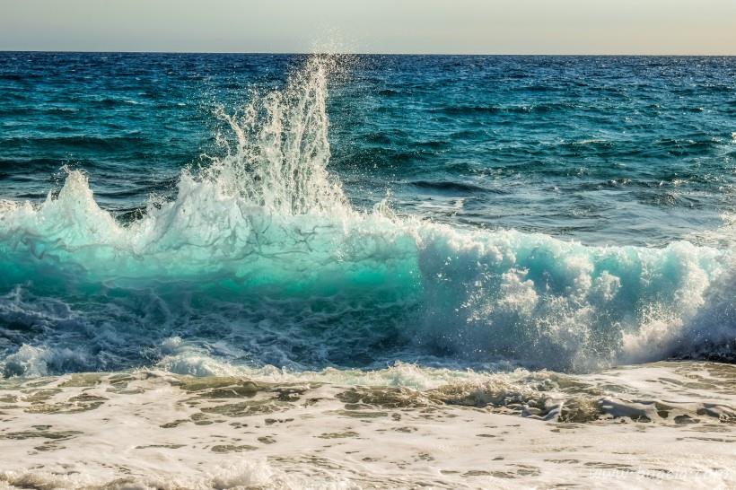 超美波涛汹涌的海浪风景图片大全