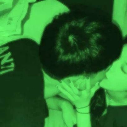 污污的情侣头像.又黄 绿色系图片